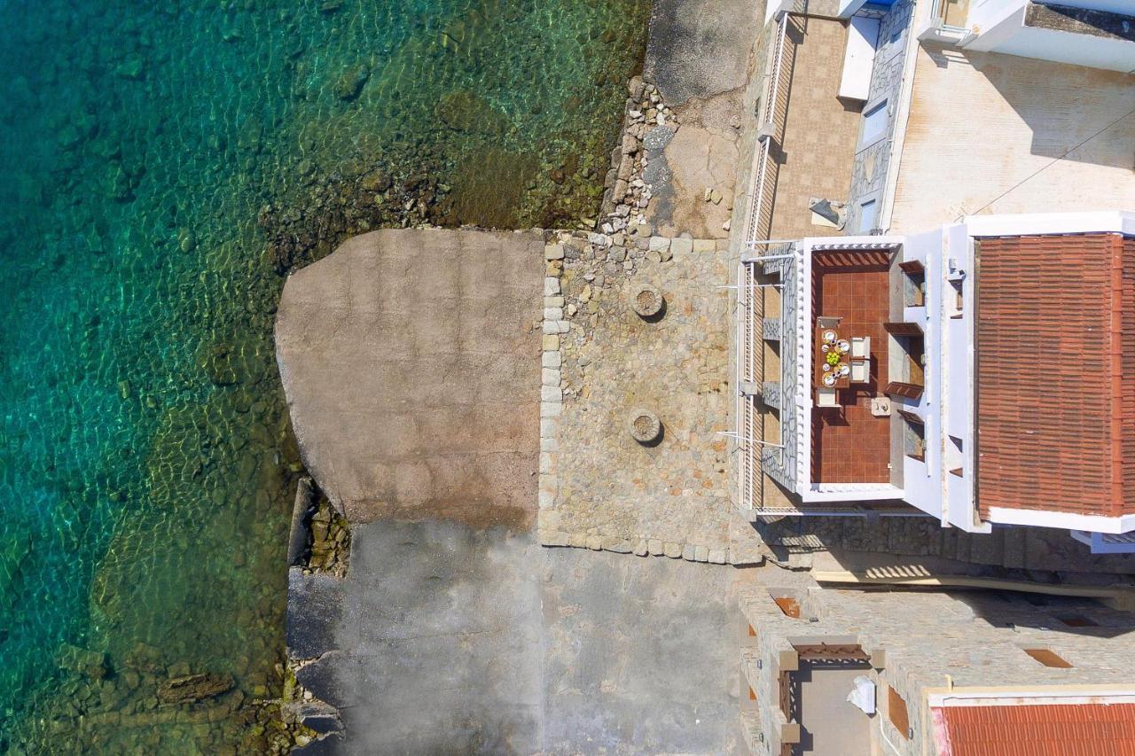 Maravelia Mare Guest House Symi Exterior foto