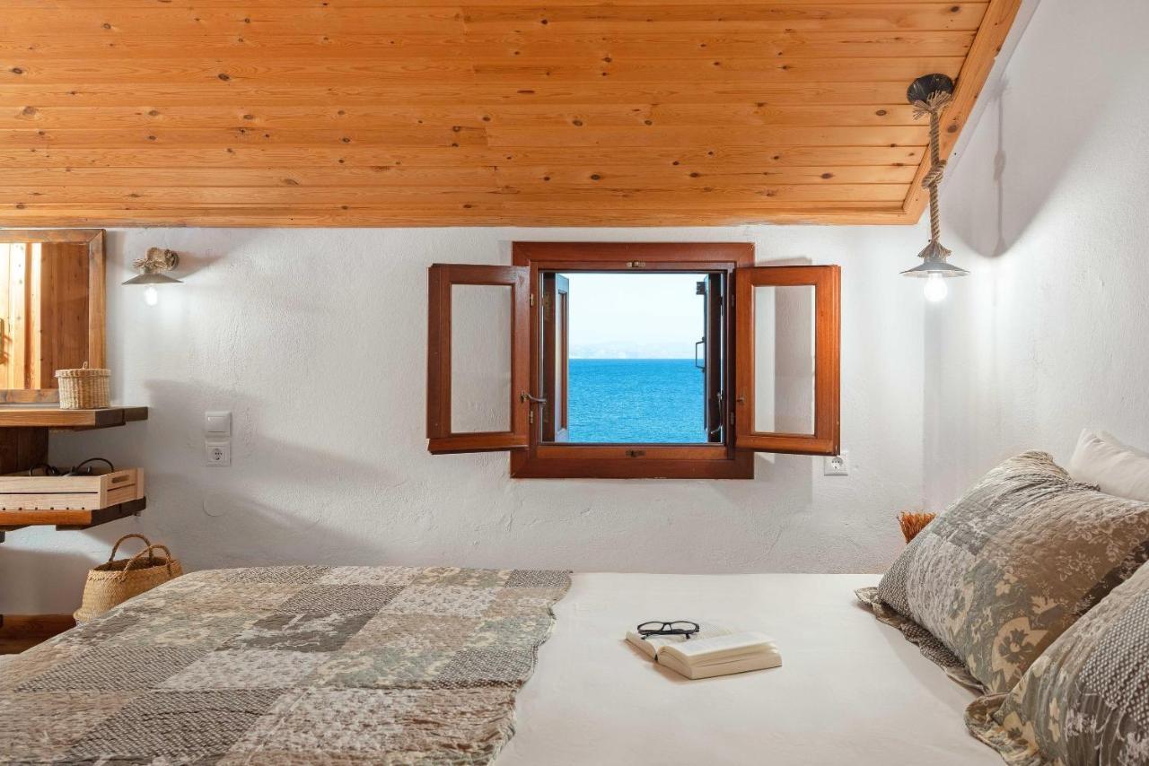 Maravelia Mare Guest House Symi Exterior foto