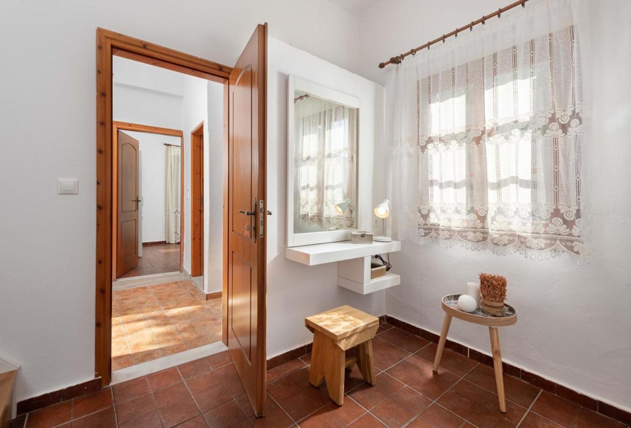 Maravelia Mare Guest House Symi Exterior foto