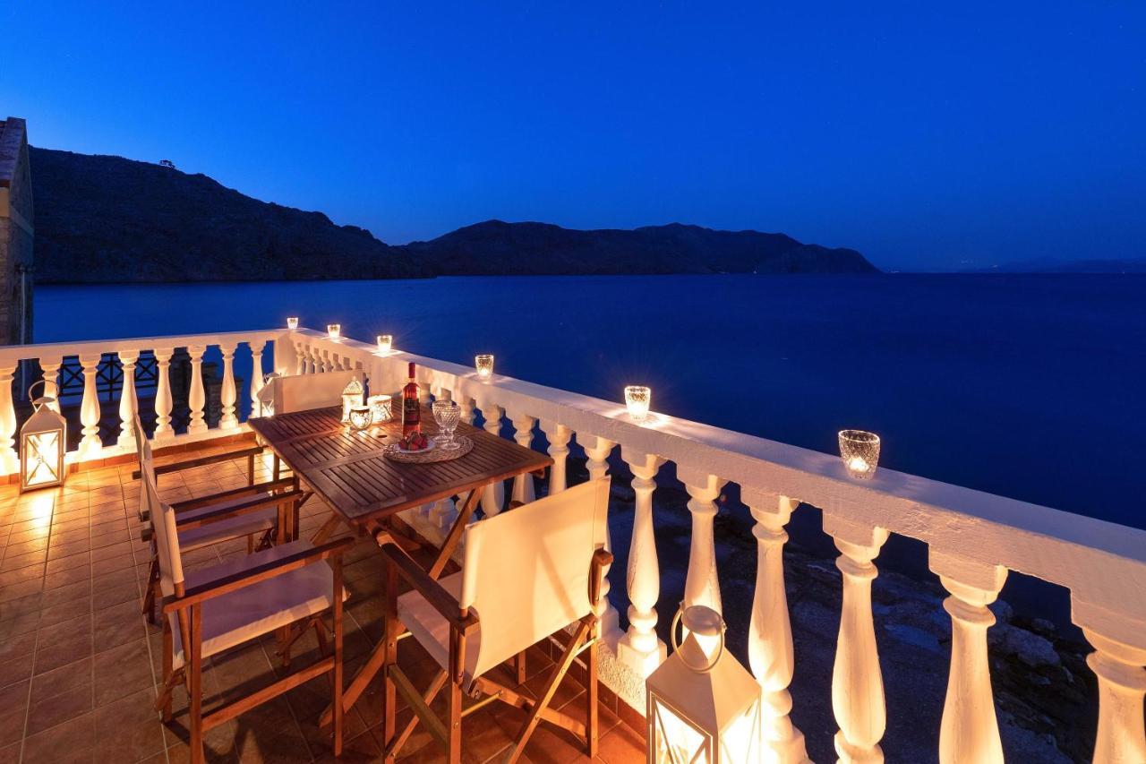 Maravelia Mare Guest House Symi Exterior foto